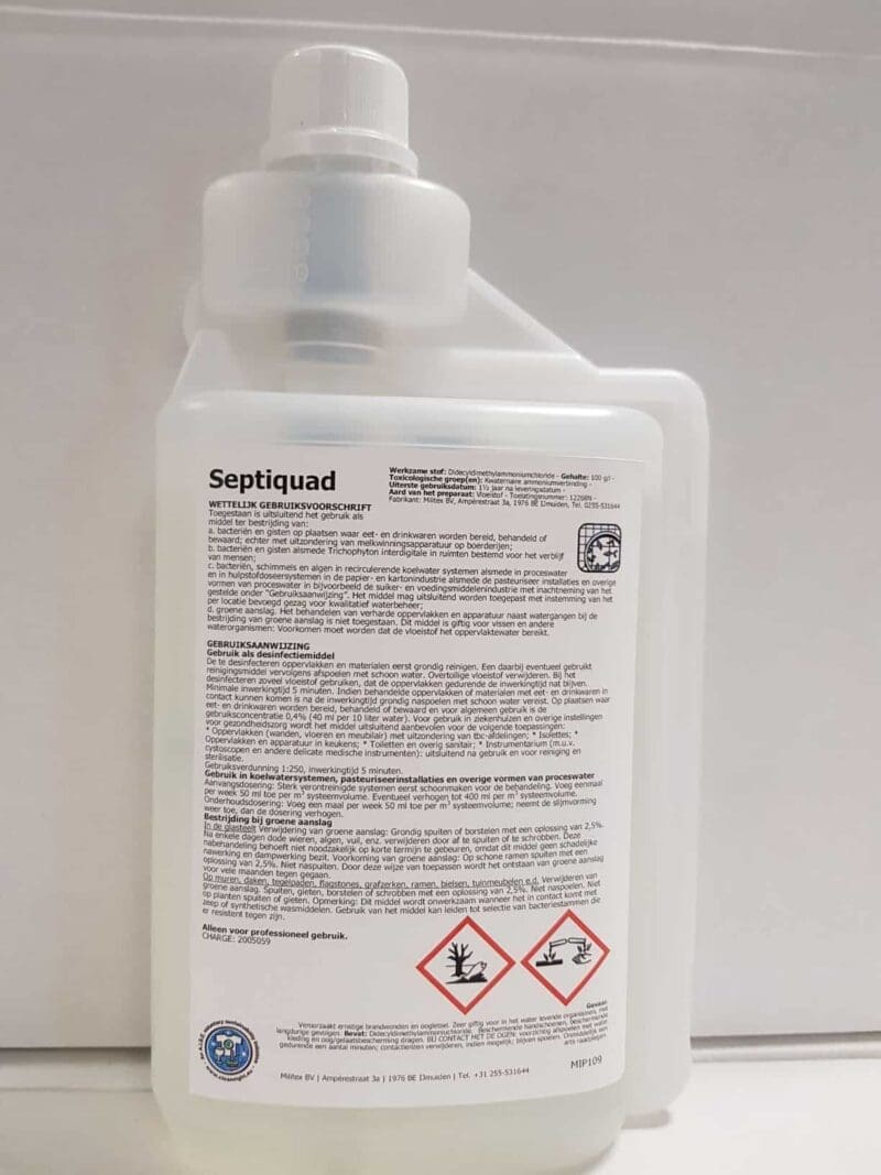 Septiquad 102 Groene aanslag verwijderaar in doseerflacon 1000ml - 10201